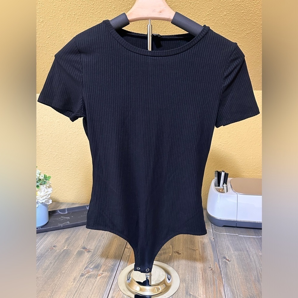 Express Bodysuit‎